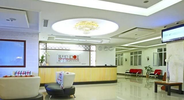 Grand Puncak Lestari Hotel, Rezerwuj Hotel Pangkalpinang Sumatra