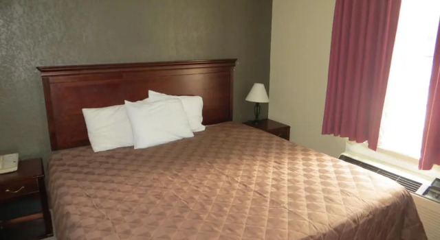 Полулюкс Americourt Hotel and Suites - Elizabethton