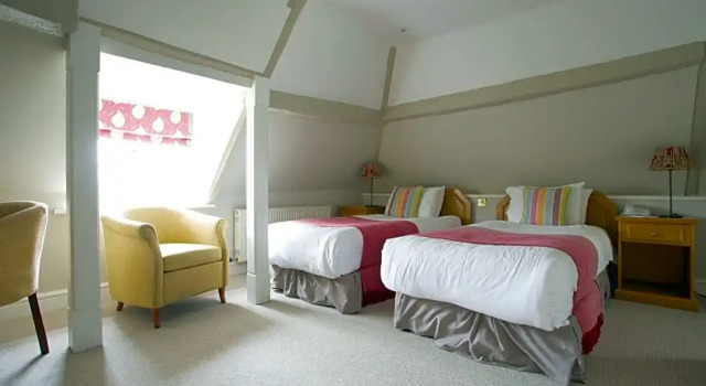 Номер Standard The Bell Inn Hotel