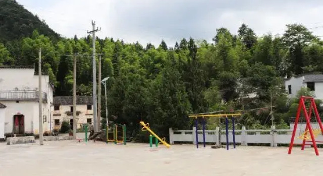 Wuyuan Yiyin Residential Residence, Rezerwuj Hotel Shangrao Jiangxi