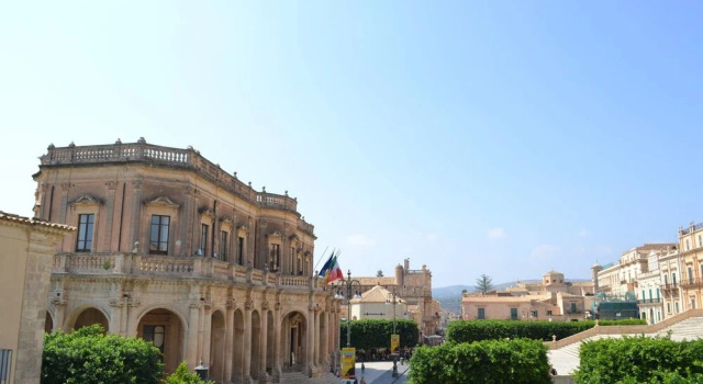 Studio In Noto With Balcony And Wifi 7 Km From The Beach