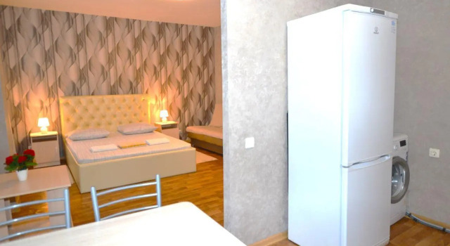 Planet of apartments on 53 Alekseeva Street, Reserva ahora Apartamento Hoteles en Krasnoyarsk con aparcamiento, Aparcamiento