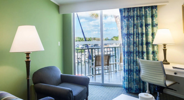 Четырёхместный номер Standard с видом на гавань Holiday Inn Key Largo by IHG