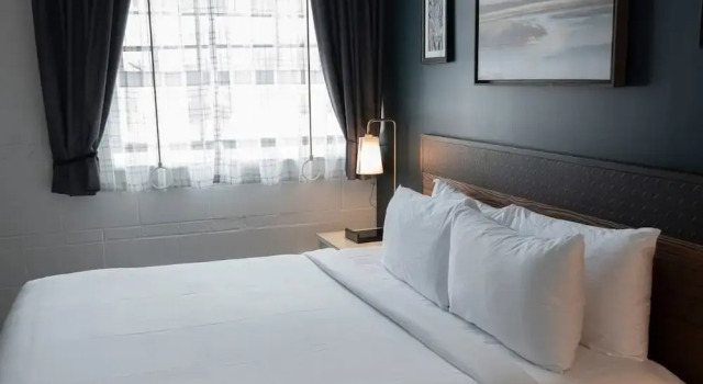 Номер Executive The Confluence Hotel