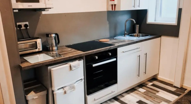 Студия The Bawdens Holiday Apartments