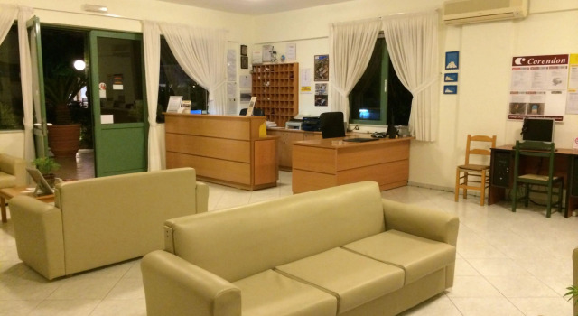 Nikolas Villas