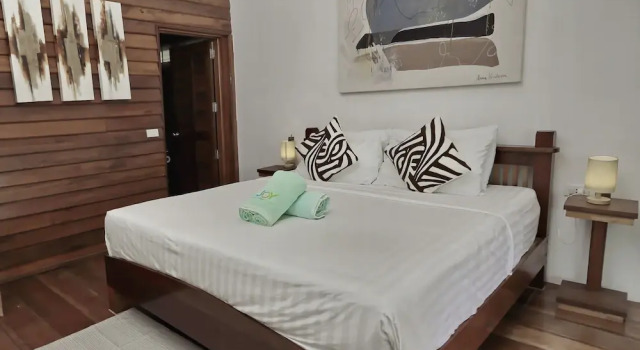 Семейная вилла с 2 комнатами с балконом и с частичным видом на океан The Joy Beach Villas