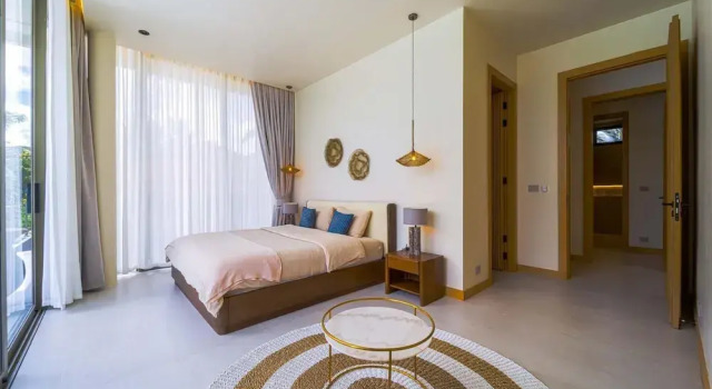 Вилла Ultra-Modern 6-Bedroom in GolfCourse PH6