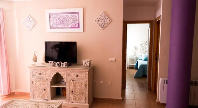 APARTAMENTO 1º LINEA DE PLAYA ZAHARA DE LOS ATUNES, Забронировать Апартаменты/квартира Отели Саара-де-лос-Атунес с парковкой, Парковка