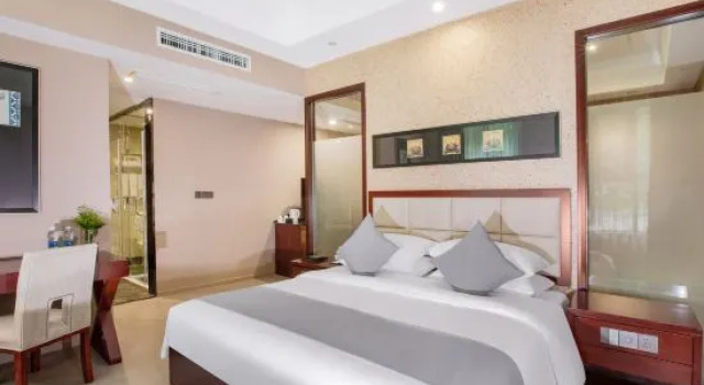 Люкс Deluxe Longlin Shanju Holiday Hotel