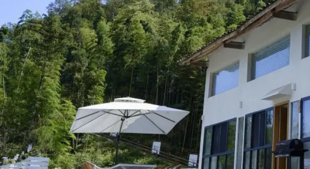 Bamu Putian Homestay, Book Hotel Hoteller i Ya'an med pool, Swimmingpool