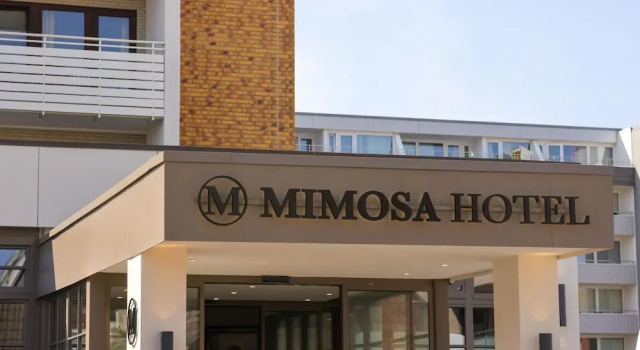 Mimosa Hotel, Забронировать Отель Отели Вестерланд с парковкой, рядом с Аквапарк "Зюльтер Велле", Парковка
