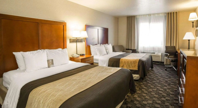 Четырёхместный номер Standard Comfort Inn & Suites Beaver - Interstate 15 North