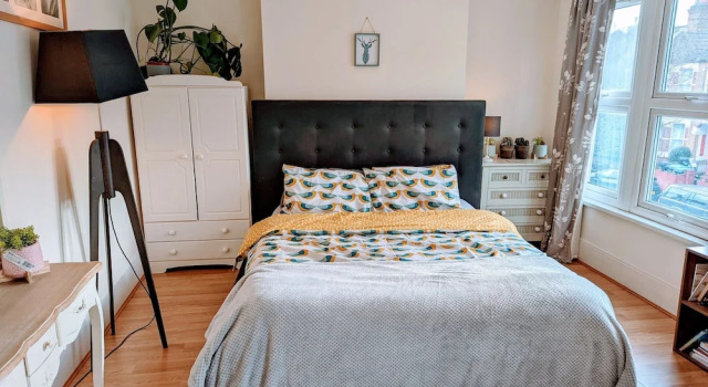 Кровать в общем номере TopHome Finsbury Park