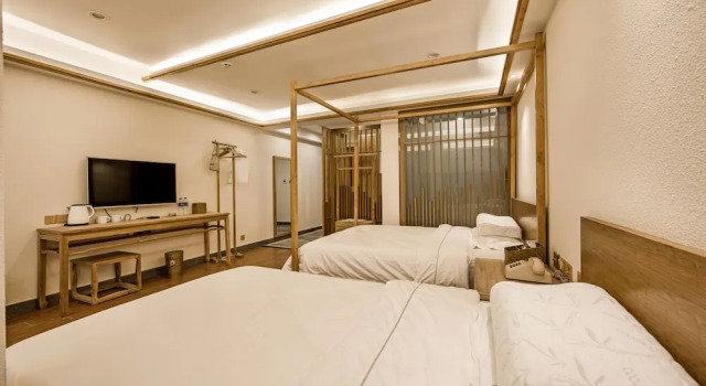 Wuyishan Old Street Hill Lodge, Prenota Bed & breakfast Nanping Monte Fuji