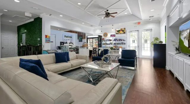 Amazing Vacation Spot Near Disney - 7105, Rezerwuj Dom wakacyjny Kissimmee Kissimmee