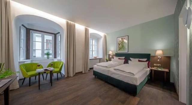 Полулюкс Altstadthotel der Patrizier