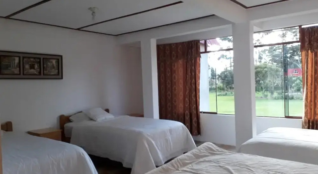 Standardní Čtyřlůžkový pokoj Cemayu Lodge