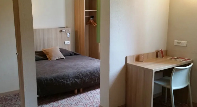 Трёхместный номер Standard Hotel & Residence Albertville