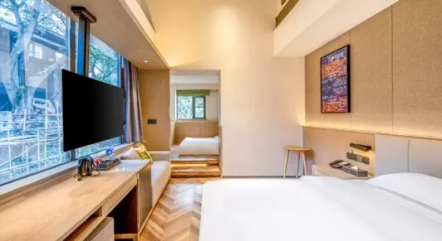 Семейный люкс JINC SAINT Hotel (Jiefangbei Huguang Assembly Hall)