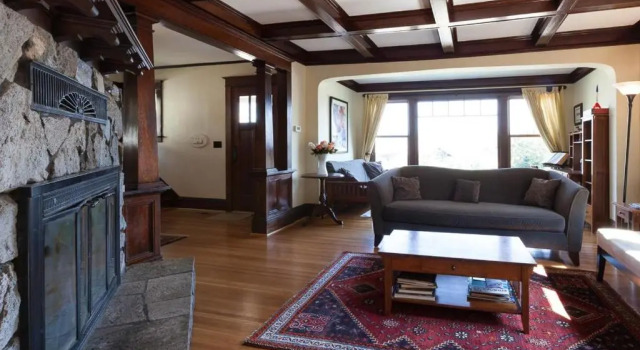 Коттедж Sweet Home Columbia 3 Bedrooms 2 Bathrooms Home