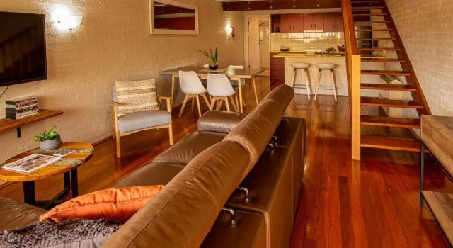 Апартаменты Great Escape Lofts