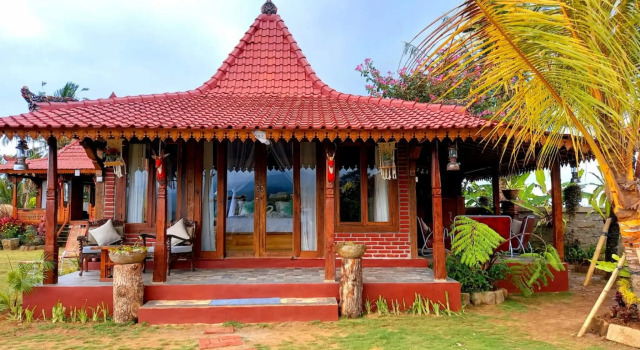 KTS - Kubu Tepi Sawah, Book Hotel Hoteller i Belimbing med parkering, Parkering