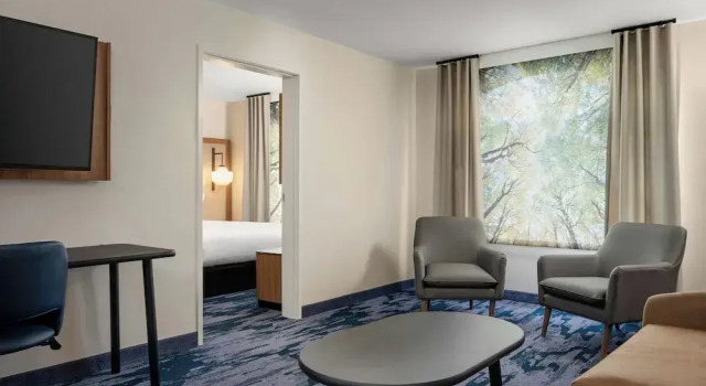 Люкс Fairfield Inn & Suites by Marriott Missoula Airport