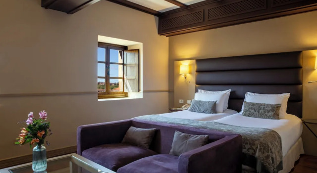 Трёхместный номер Dreamer's Hospes Palacio de San Esteban, a Member of Design Hotels