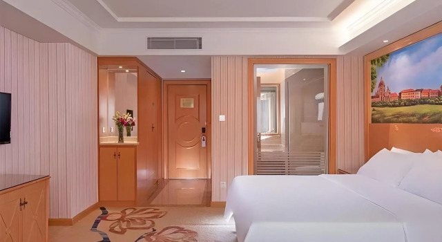 Vienna Hotel Dongguan Houjie Exhibition Center, Book Hotel Dalang 