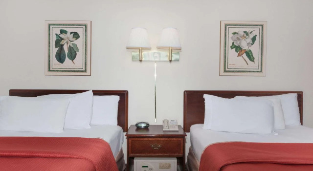 Travelodge Lafayette, Забронировать Отель Лафайетт Acadiana, рядом с Youth Park