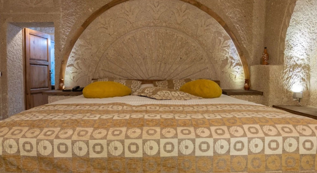 Полулюкс Elite Cave Suites