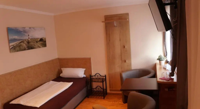 Трёхместный номер Standard Hotel Boos