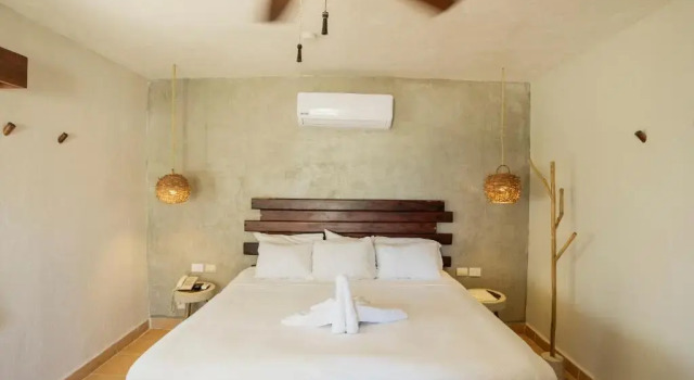 Двухместный номер Standard с видом на сад Petit Lafitte Beach Front Hotel & Bungalows