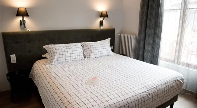 Armes de Champagne, Buchen Sie Resort L'Épine Great Eastern Region