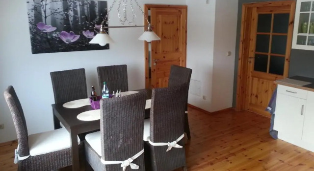 Fewo-Thuringer-Becken, Prenota Hotel Hotel a Garz con parcheggio, Parcheggio