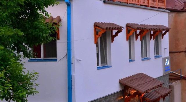 Guest House Formula 1