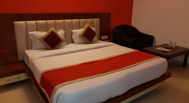 Hotel WTI Modesty, Забронировать Отель Отели Нью-Дели с завтраком, Завтраки