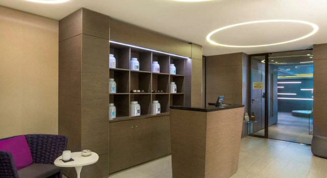 BW Premier Collection Le Saint Antoine Hotel et Spa, Забронировать Отель СПА-отели Ренн, рядом с Sainte Anne Metro Station, Rennes, SPA-услуги