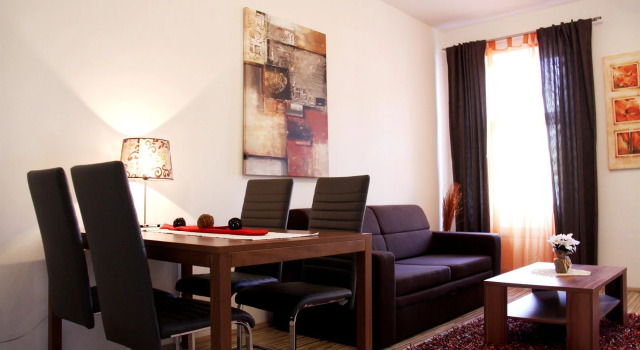 CheckVienna – Apartment Huetteldorfer Strasse, Prenota Appartamento 15. Rudolfsheim-Fünfhaus Vienna