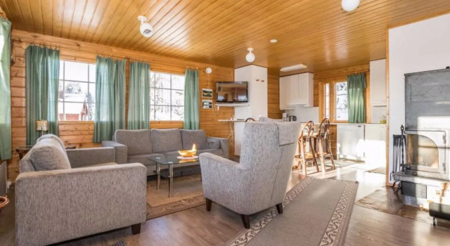 Alppikylä 13a paritalo, Rezervovat Hotel Hotely v Northern Savonia s parkováním, Parkování