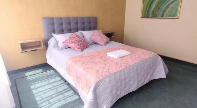 Innovar Casa Hostal, Rezervați Hotel Teusaquillo Bogotá