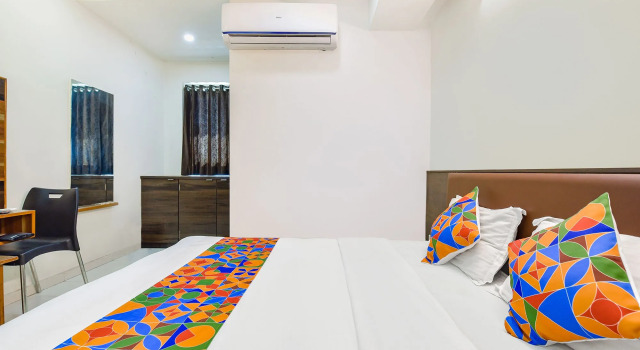 Fabhotel Crystal, Rezerwuj Hotel Hotele w Gujarat ze śniadaniem, Śniadanie