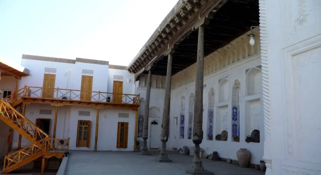 hotel hovli poyon