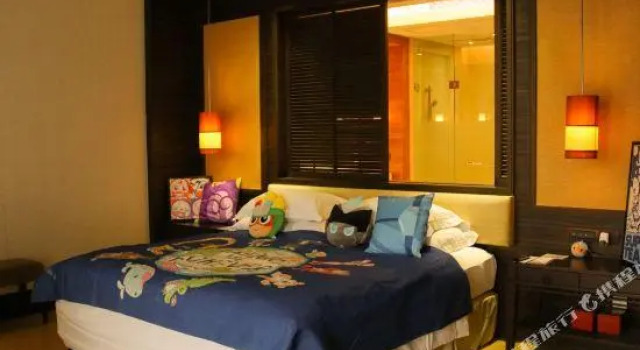Семейный номер Standard InterContinental Huizhou