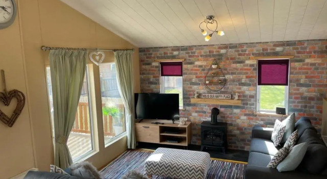 Luxury Lakeside Lodge L1 with hot tub situated at Tattershall Lakes Country Park