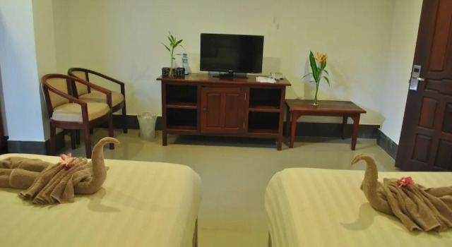 Двухместный номер Standard с балконом Silver Naga Hotel