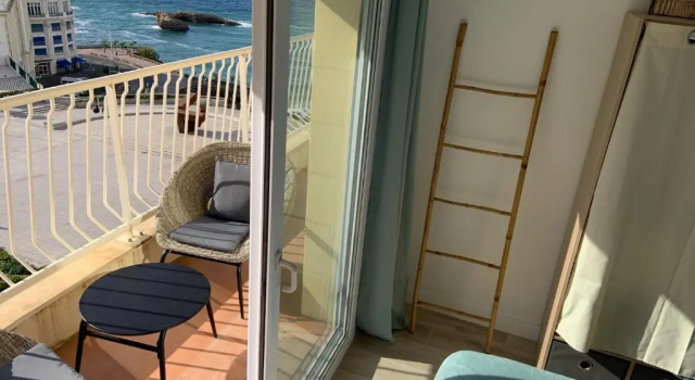 HYPER CENTRE, VUE MER ,APPARTEMENT NEUF, 6 adultes, Prenota Hotel Hotel a Aquitania con parcheggio, Parcheggio