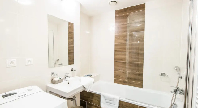 Апартаменты Deluxe с балконом Apart Hotel VIRGO