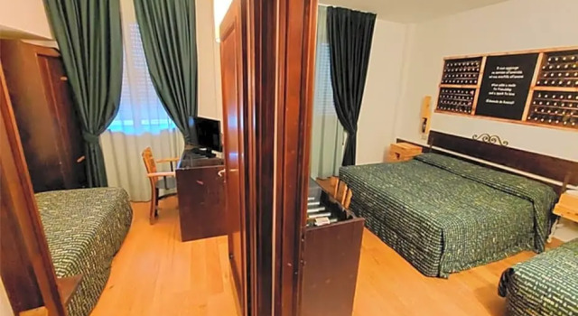 Standard Vierer Zimmer Hotel Giò Wine e Jazz Area
